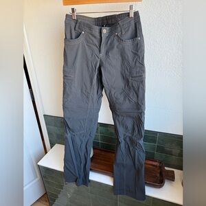 Kuhl Kliffside Convertible Pants. Size 4. Like New. Perfect Condition.